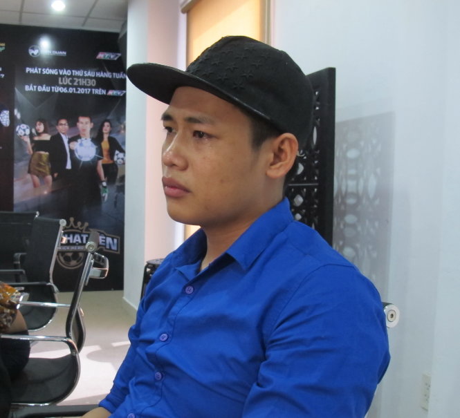 Những giọt nước mắt lăn dài trên khuôn mặt của Lê Tấn Lợi -Ảnh: H.LÊ