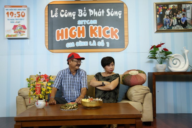 Diễn viên Việt Anh - Phi Phụng đảm nhiệm vai diễn quan trọng trong Gia đình là số 1 - Ảnh: Đ.Q.