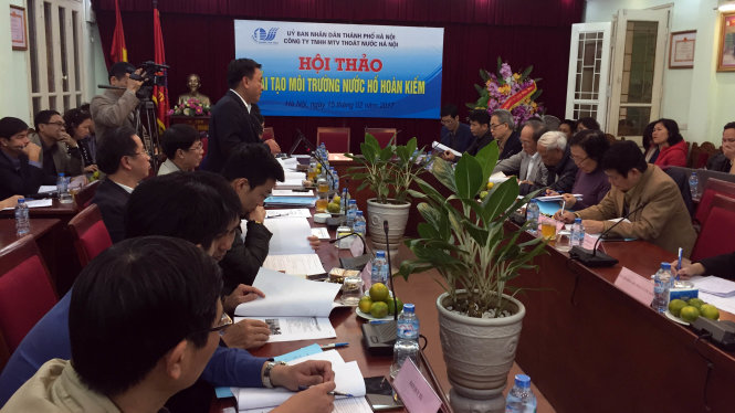 Các đại biểu thảo luận tại hội thảo - Ảnh: Lâm Hoài