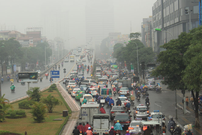 Hà Nội và nhiều nơi ở miền Bắc còn chịu mưa phùn, ẩm ướt đến cuối tháng 3: Ảnh: CHÍ TUỆ
