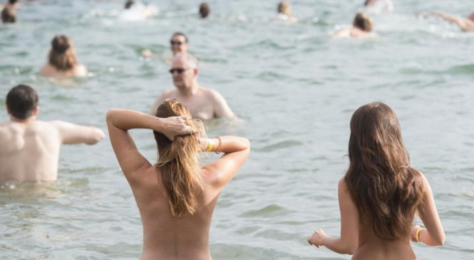 1.335 người tham gia sự kiện Sydney Skinny năm nay - Ảnh: Getty