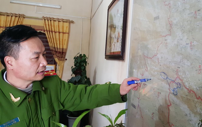 Đại tá Phạm Văn Trực, trưởng Công an huyện Vân Hồ (Sơn La), kể về sự hình thành “tam giác vàng” Hang Kia - Pà Cò - Lóng Luông - Ảnh: M.Vinh