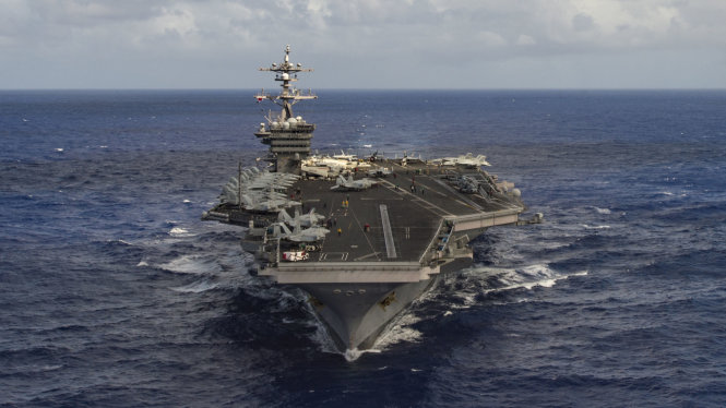 Tàu sân bay Carl Vinson đang tiến về bán đảo CHDCND Triều Tiên - Ảnh: Reuters