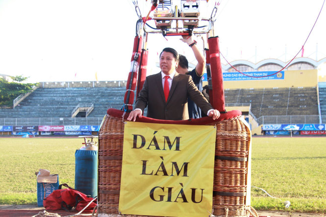 Tác giả Phạm Tuấn Sơn - Ảnh : NHẬT LINH