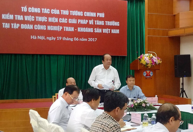Ông Mai Tiến Dũng đề nghị TKV phải có ngay giải pháp tiêu thụ 9,3 triệu tấn than - Ảnh: N.AN