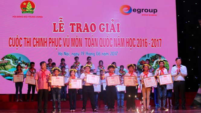 Gương mặt các thí sinh đạt giải nhất, nhì, ba cuộc thi Chinh phục vũ môn lần thứ III - Ảnh: Hà Thanh