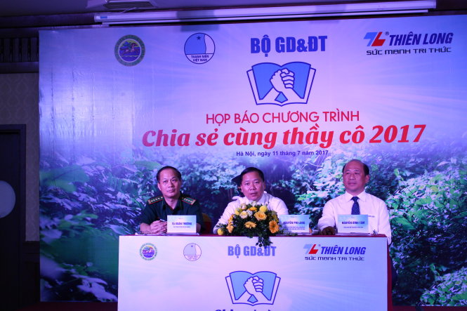 Buổi họp báo giới thiệu về chương trình “Chia sẻ cùng thầy cô” năm 2017