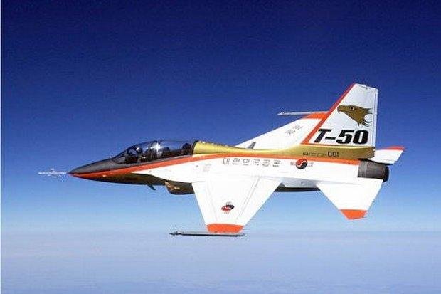Dòng máy bay chiến đấu hạng nhẹ KAI T-50 Golden Eagle với hai chỗ ngồi, một động cơ của  Korea Aerospace - Ảnh: Bangkok Post