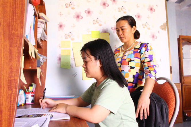 Hằng là tất cả ước mơ của mẹ, của cả gia đình - Ảnh: Hà Thanh