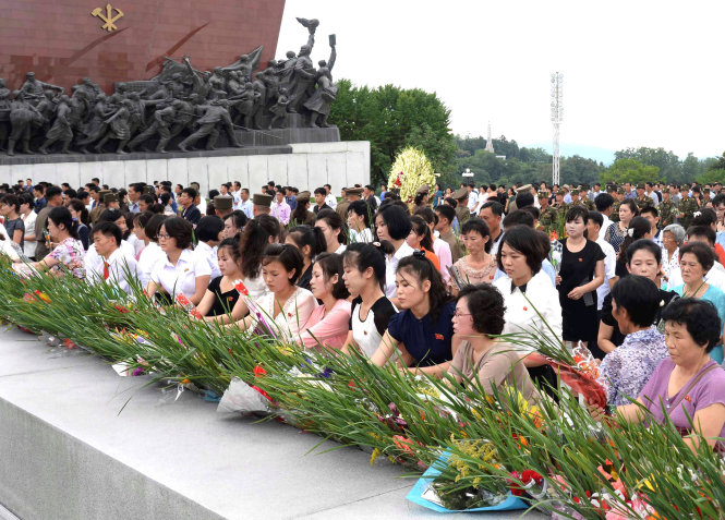 Người dân Triều Tiên bị cấm coi phim Hàn Quốc - Ảnh: Reuters
