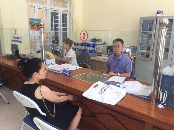 Bộ phận một cửa tại phường Văn Miếu - Ảnh: LÂM HOÀI