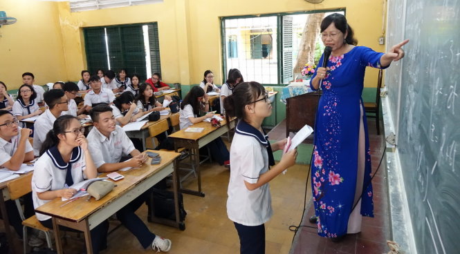 Một tiết học ôn thi của học sinh lớp 12A16 trường THPT Hùng Vương Q.5, TP.HCM - Ảnh: NHƯ HÙNG