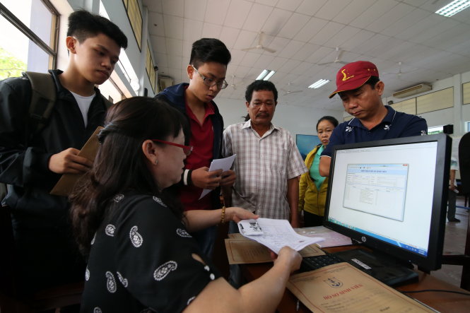 Trường ĐH Giao thông vận tải TP.HCM không yêu cầu sinh viên phải xác nhận lý lịch từ chính quyền địa phương trong hồ sơ nhập học - Ảnh: NHƯ HÙNG