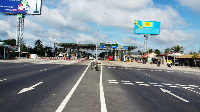 Trạm thu phí BOT Cai Lậy vẫn chưa thu phí trở lại, giao thông qua khu vực này thông thoáng