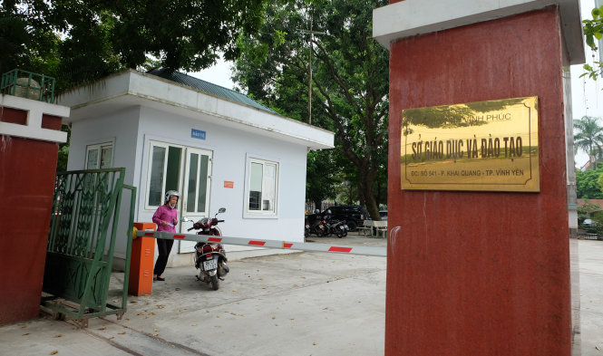 Tại Sở GD-ĐT Vĩnh Phúc, tính ra 1 chuyên viên có 5,4 lãnh đạo - Ảnh: X.LONG