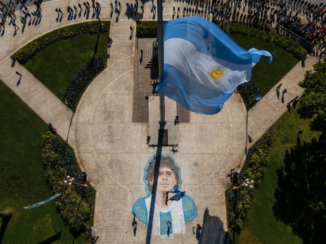 Người dân Argentina tưởng niệm Maradona. Ảnh: Getty Images