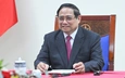 Thủ tướng Phạm Minh Chính điện đàm với Tổng thống Angola, đề nghị hỗ trợ thêm dầu thô và khí đốt