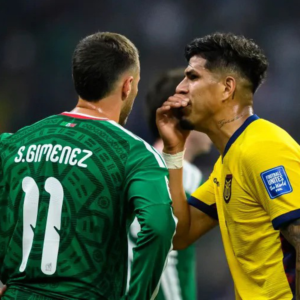 V-League khi nào rút thẻ đỏ cho hành vi che miệng như World Cup 2026?