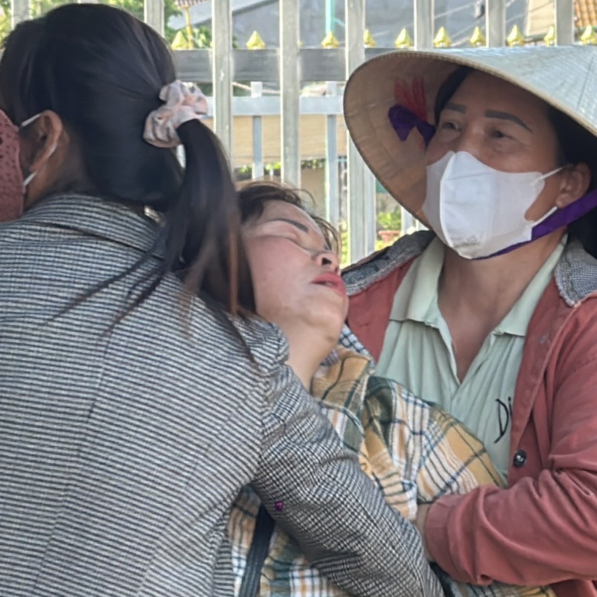 5 nữ sinh tiểu học chết đuối: Nỗi đau ngút trời ở Nâm Nung
