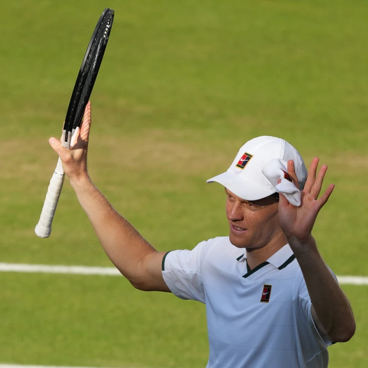 Hạ Djokovic, Sinner vào chung kết Wimbledon 2 mùa liên tiếp