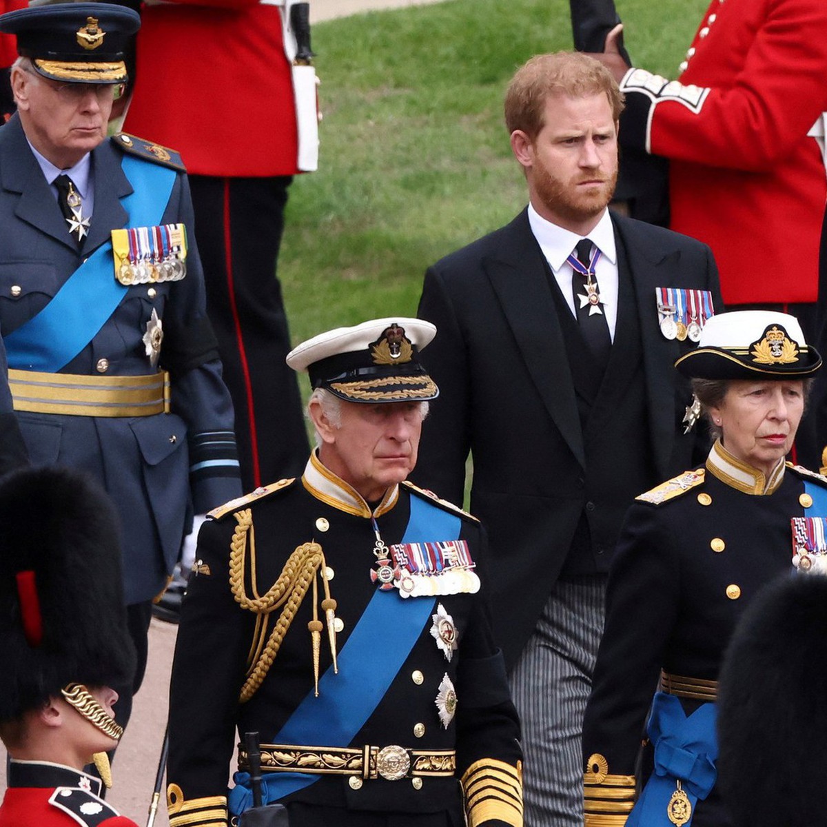 Vua Charles III lần đầu gặp lại Hoàng tử Harry và vợ con sau nhiều năm rạn nứt