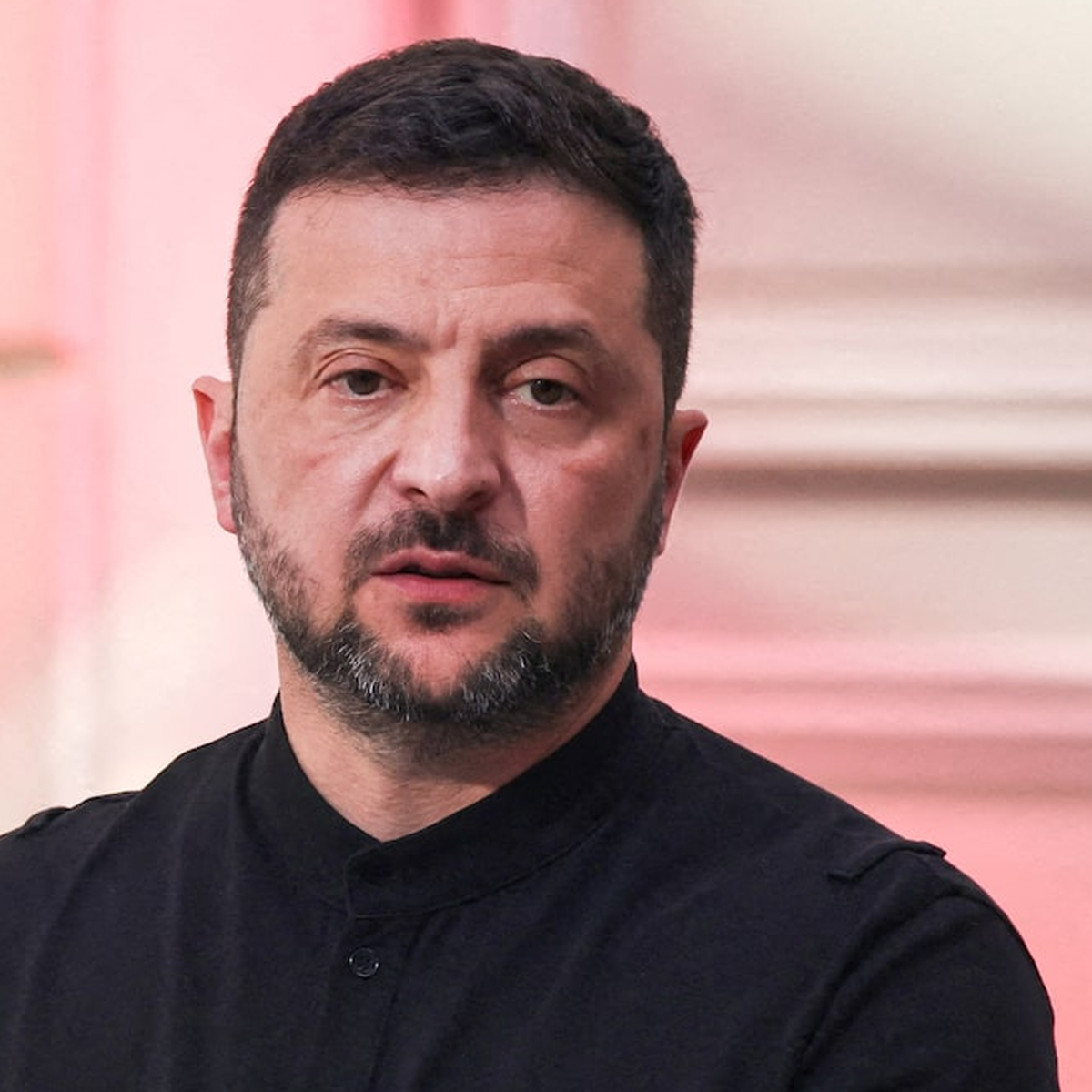 Ông Zelensky bất ngờ đề xuất thay thủ tướng, cải tổ nội các