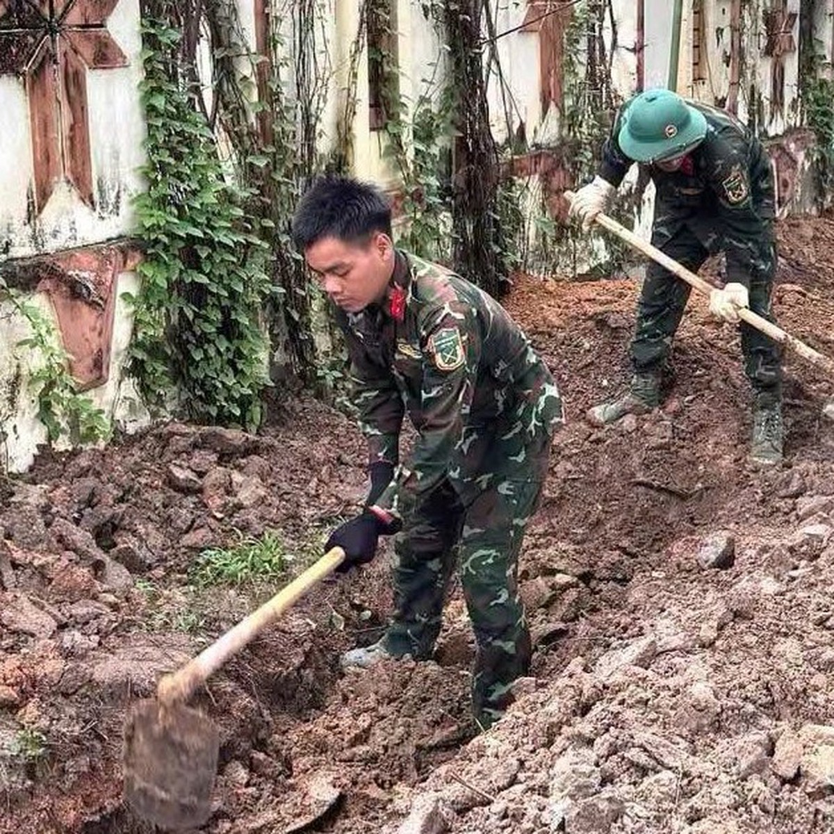 Tiếp nhận 500 nguồn tin, Quảng Ngãi khoanh vùng tìm mộ liệt sĩ