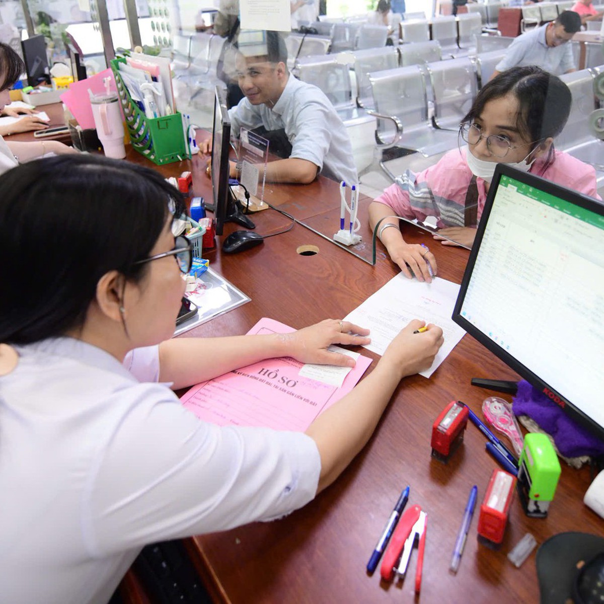 Bộ Nội vụ hướng dẫn xếp lương, ngạch theo vị trí việc làm với cán bộ cấp xã