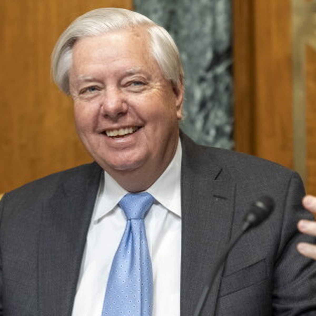 Ông Trump tiết lộ cuộc gọi cuối cùng với Thượng nghị sĩ Lindsey Graham