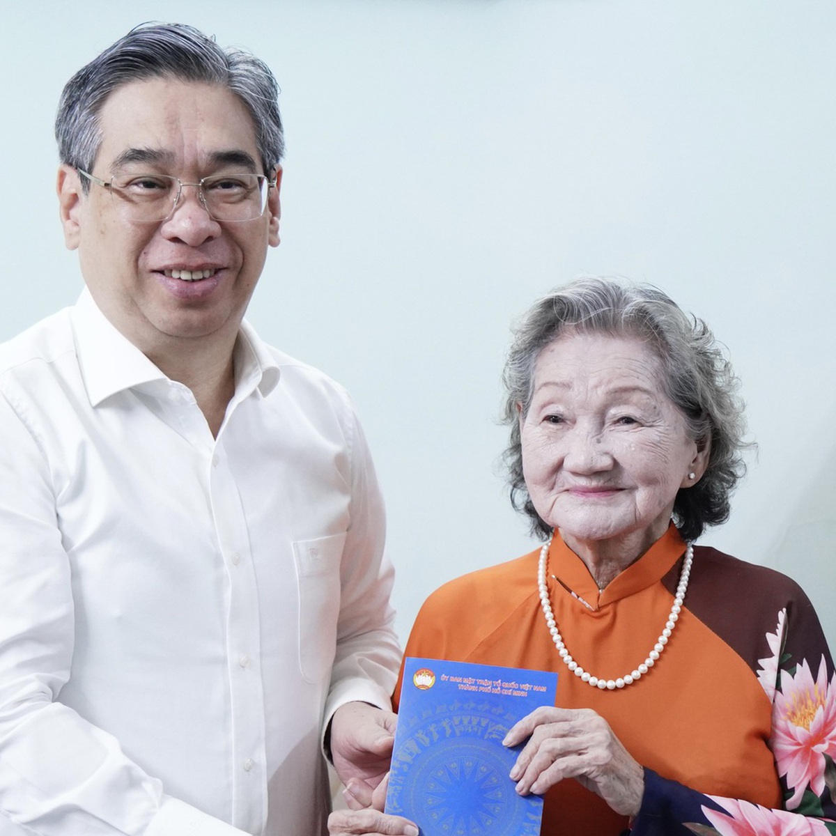 Phó bí thư Thành ủy Nguyễn Phước Lộc thăm, chúc thọ Mẹ Việt Nam anh hùng dịp 79 năm Ngày Thương binh - Liệt sĩ