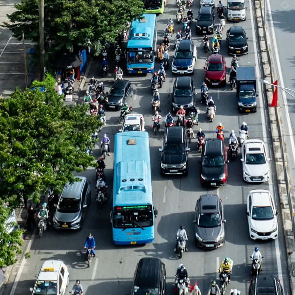 Hà Nội di dời 150 hộ ở 3 tòa chung cư cũ để mở rộng quốc lộ 1