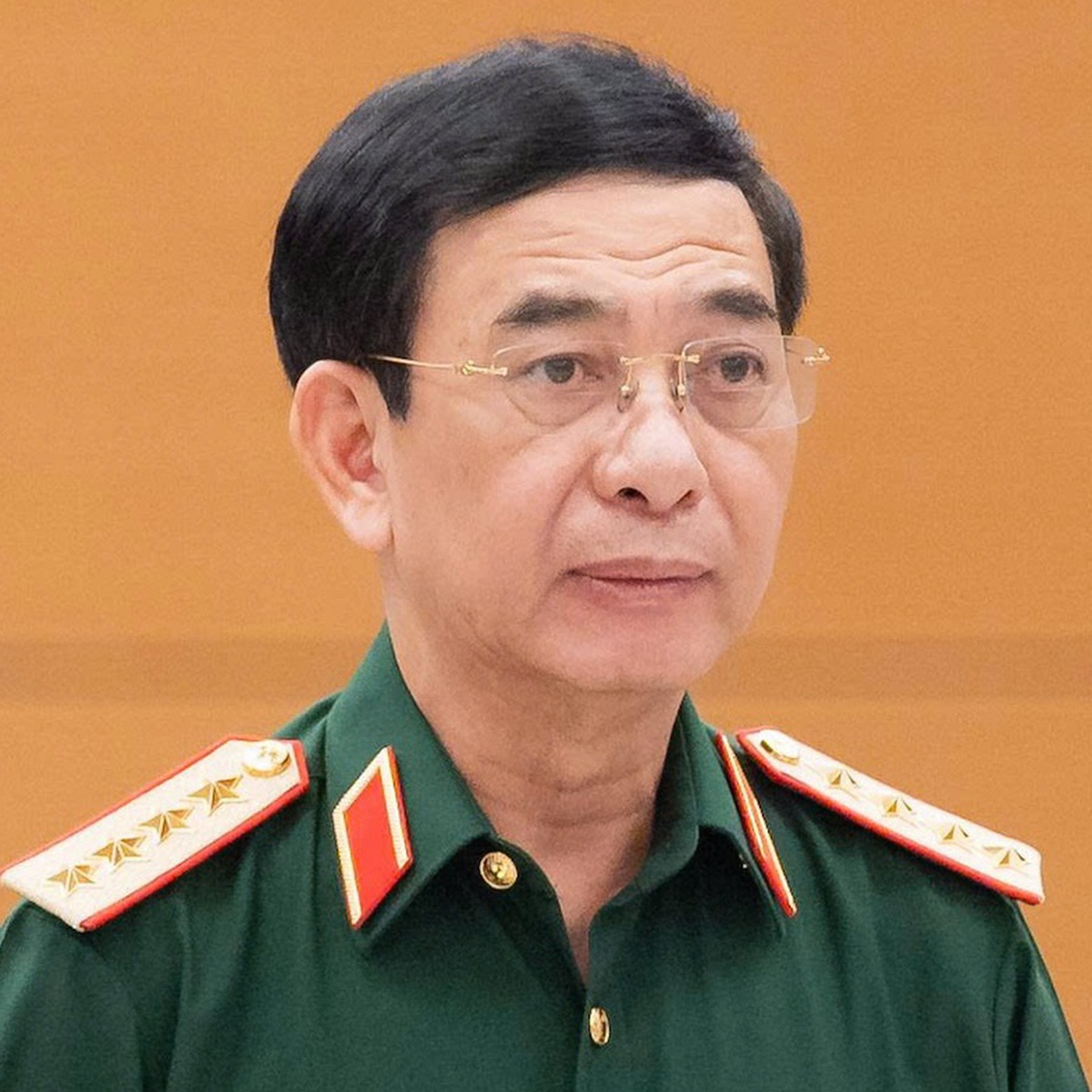 Đại tướng Phan Văn Giang trình dự Luật Phòng, chống phổ biến vũ khí hủy diệt hàng loạt