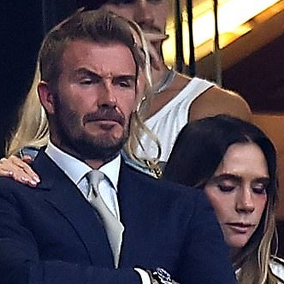 David Beckham khóc sau thất bại của tuyển Anh tại World Cup