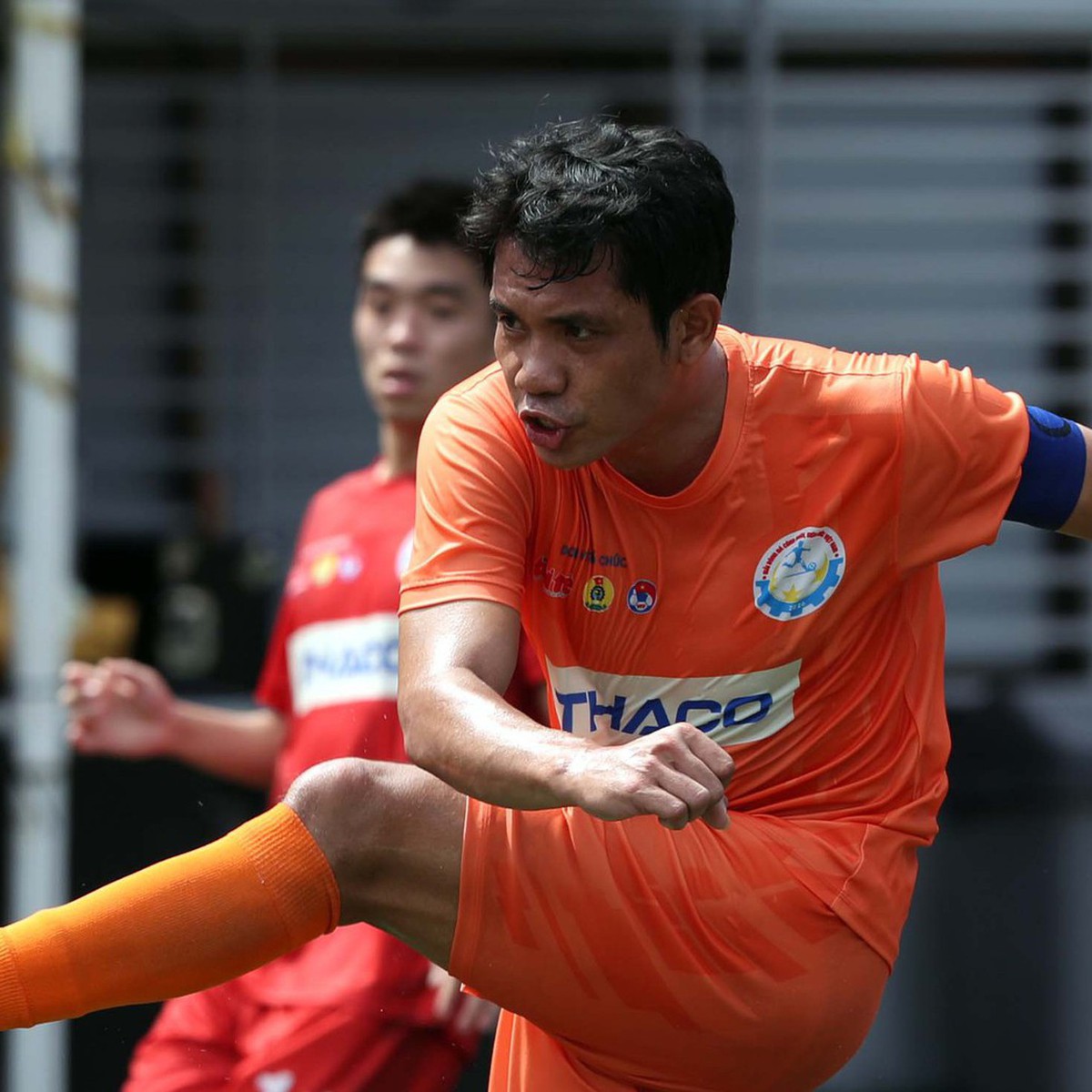 'Cầu thủ xuất sắc nhất' vòng loại tiếp tục lập hat-trick ở VCK Giải bóng đá công nhân