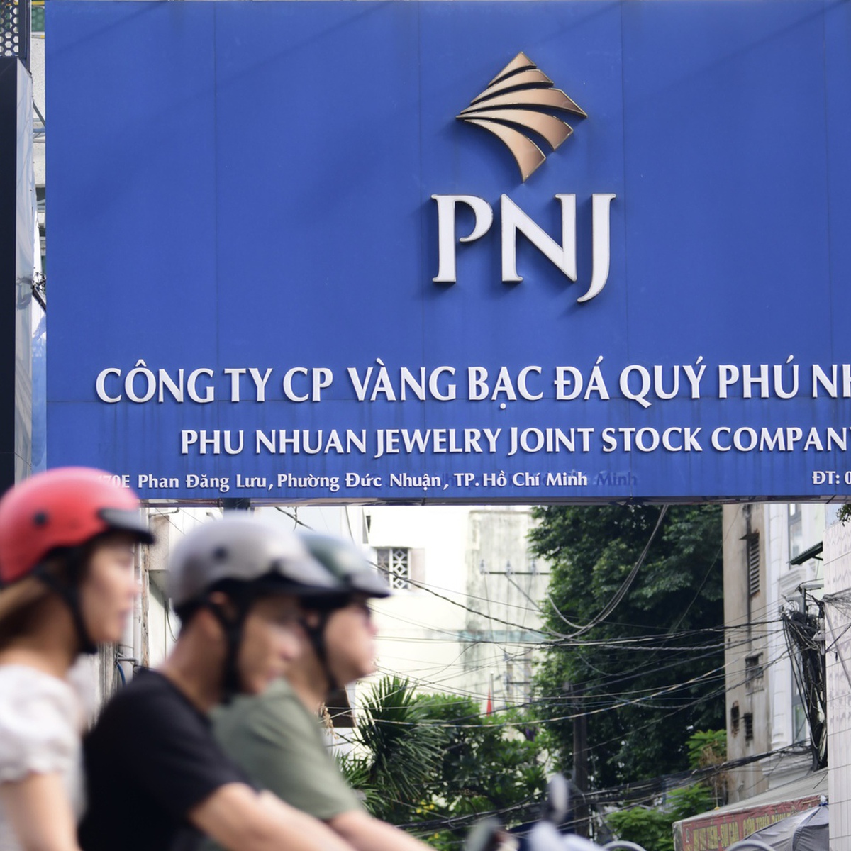 Nối gót VinaCapital, Dragon Capital rời ghế cổ đông lớn tại PNJ