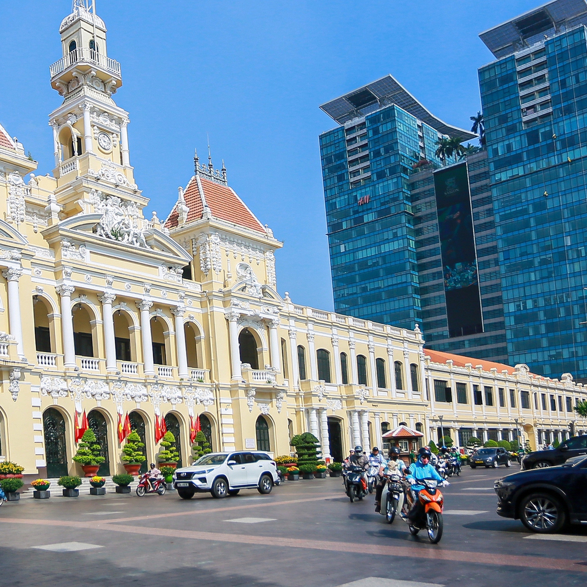 116 đơn vị cấp xã nào ở TP.HCM được bổ sung thêm phòng chuyên môn?