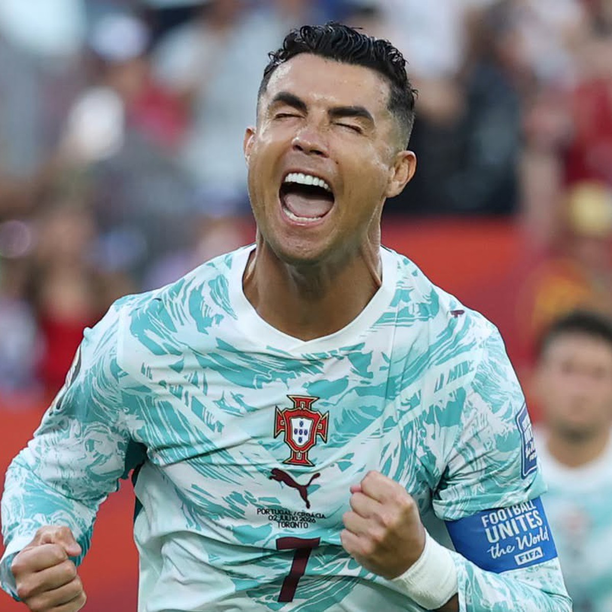 Ronaldo được vinh danh khi ghi bàn đầu tiên ở vòng knock-out World Cup