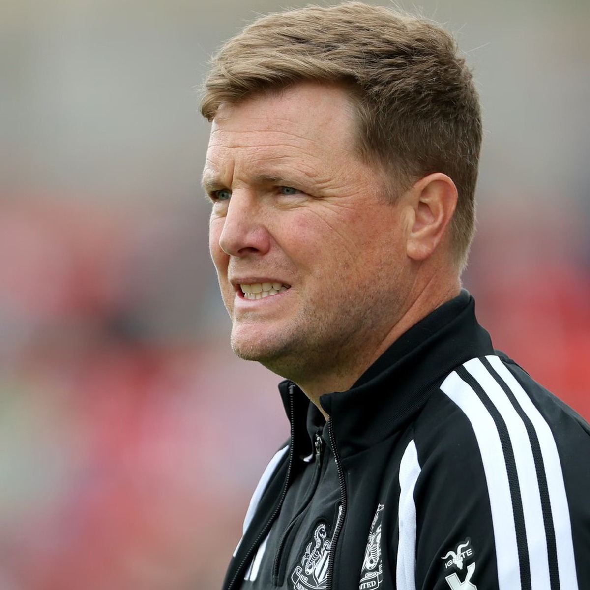 Newcastle chia tay HLV Eddie Howe sau 5 năm