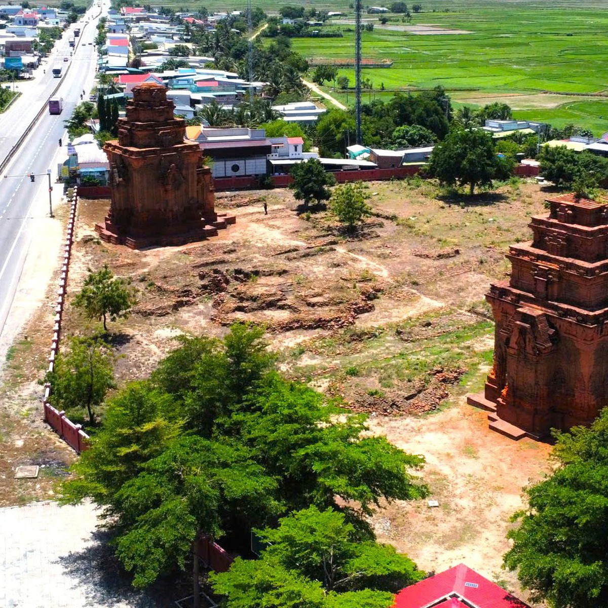 Bộ Xây dựng nghiên cứu chỉnh tuyến đường sắt tốc độ cao tránh di tích ở Khánh Hòa