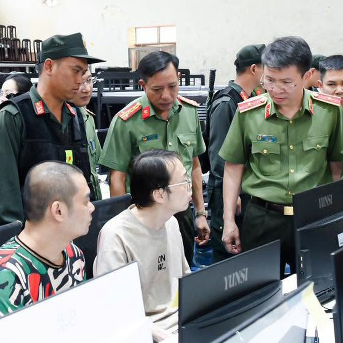 Thủ tướng có chỉ đạo mới về đấu tranh, ngăn chặn tội phạm lừa đảo xuyên quốc gia, không gian mạng