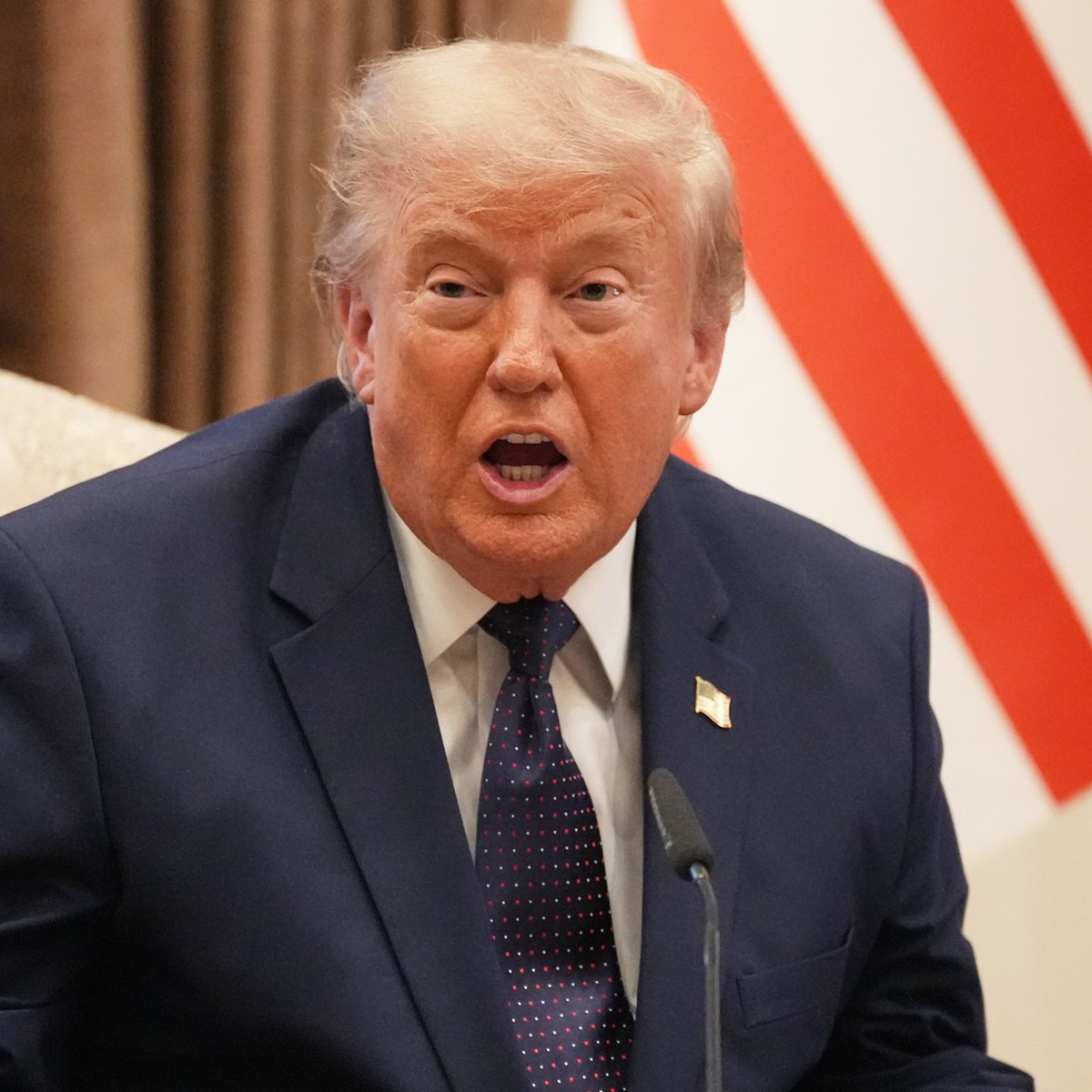 Ông Trump lại đòi chiếm Greenland, nói 'rất thất vọng' về NATO