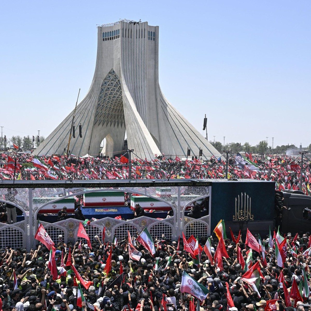 Vì sao Iran trì hoãn tang lễ cố lãnh tụ tối cao Iran Ali Khamenei suốt 4 tháng?