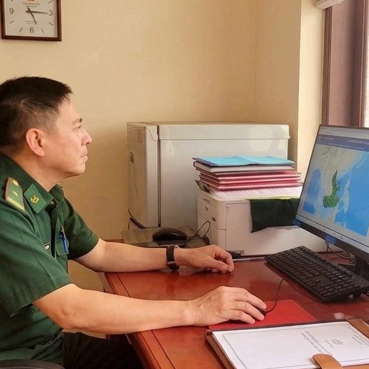 Sau cuộc gọi cầu cứu, 2 ngư dân mất liên lạc cùng tàu cá trên biển