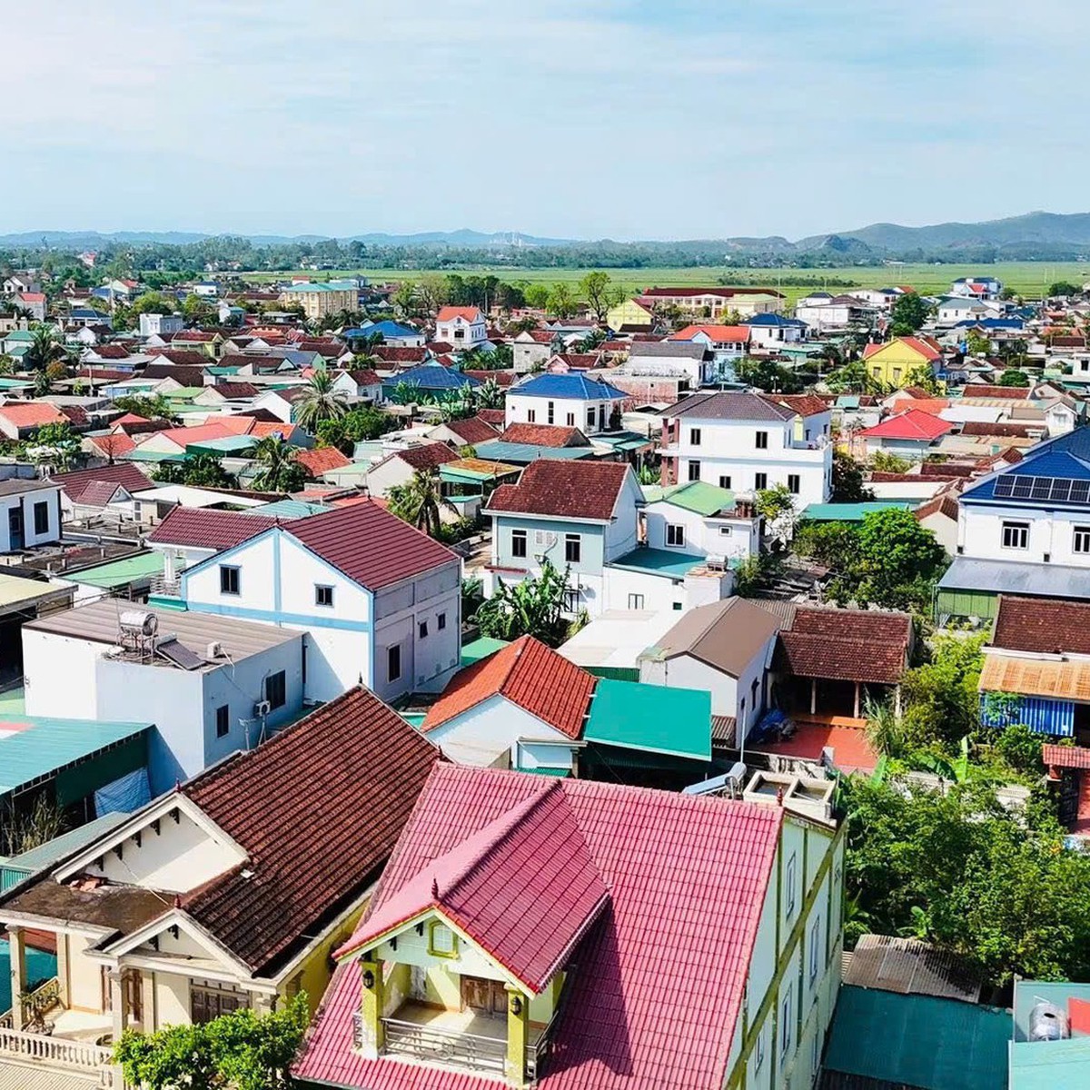 Bộ Nội vụ thông tin về nghiên cứu sáp nhập 705 xã, phường chưa đạt chuẩn