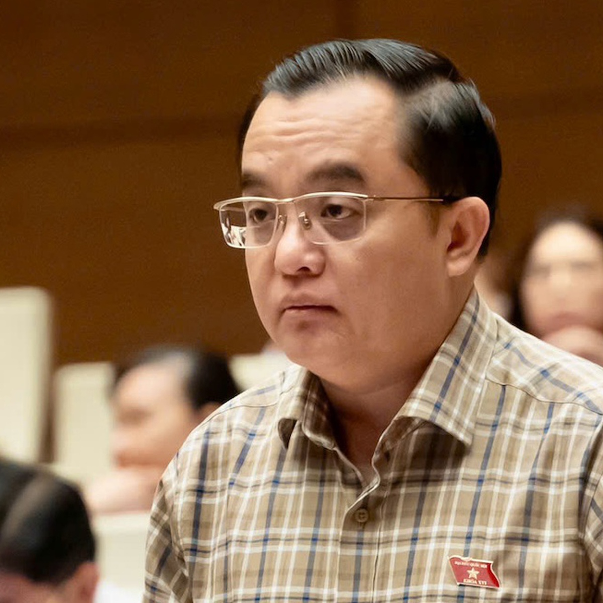 Đại tá công an cảnh báo 'người thứ ba khuất sau màn hình' khi hòa giải trực tuyến
