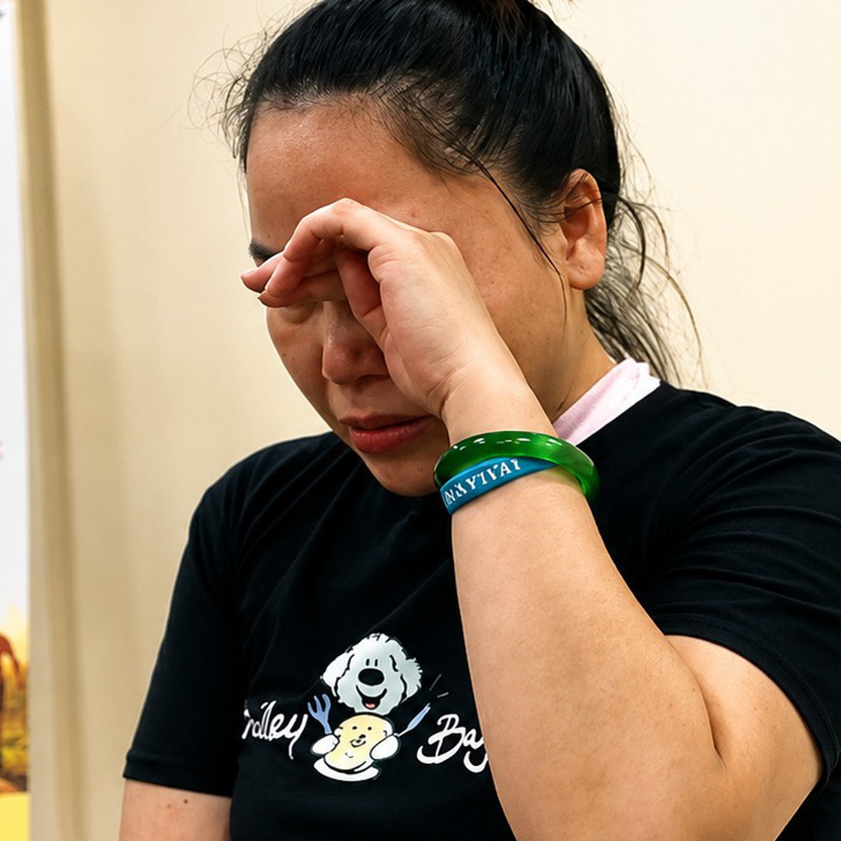 Mẹ không dám khóc mỗi ngày, giờ mẹ khóc khi nhận 10 triệu tiền thuốc cho con 4 tuổi ung thư