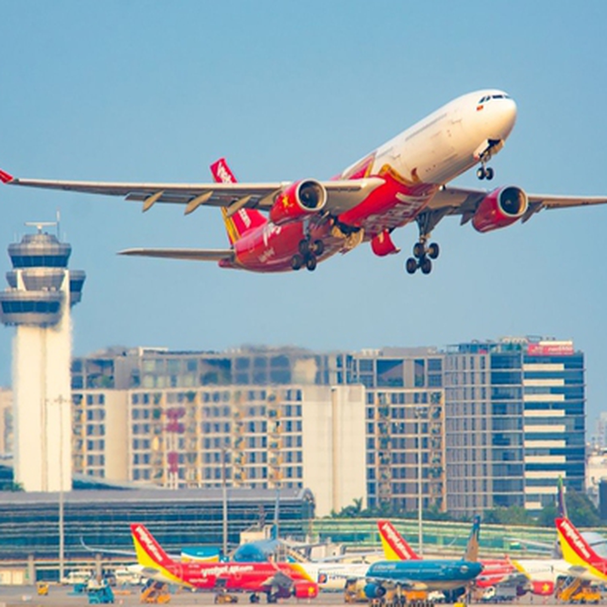 Doanh thu quý 2 Vietjet Air tăng vọt nhờ bán và thuê lại máy bay