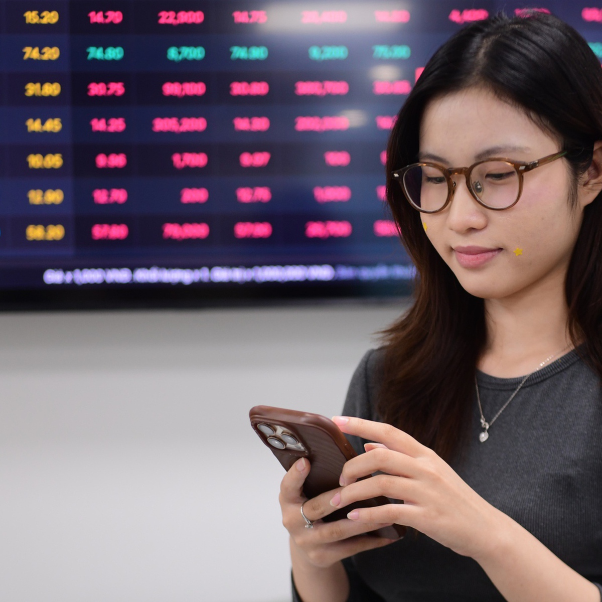 Tự doanh mua ròng 508 tỉ đồng trước ngày FTSE Russell chốt danh mục cổ phiếu Việt Nam