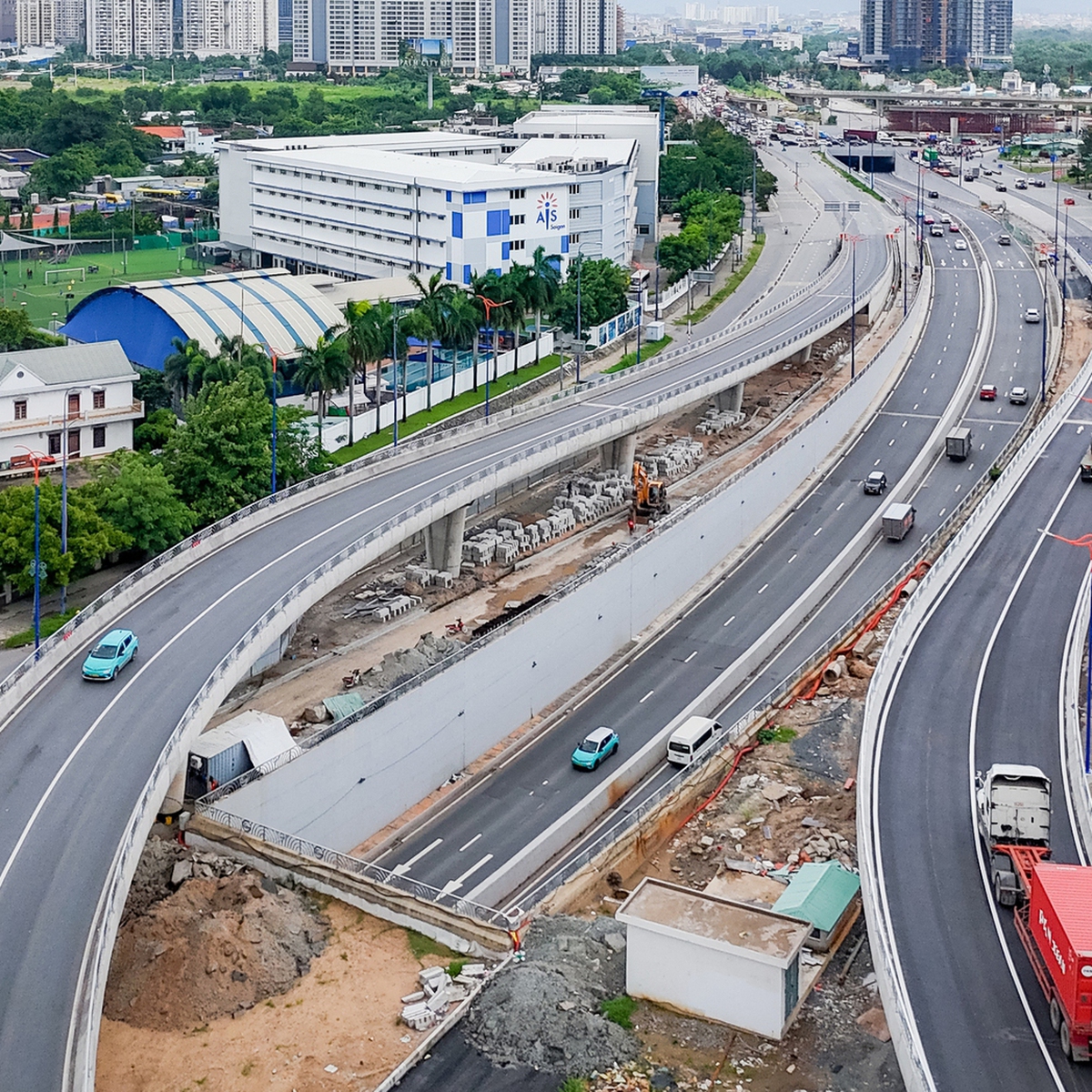 Thông xe nhánh cầu vượt từ Đồng Văn Cống đi nút giao An Phú TP.HCM