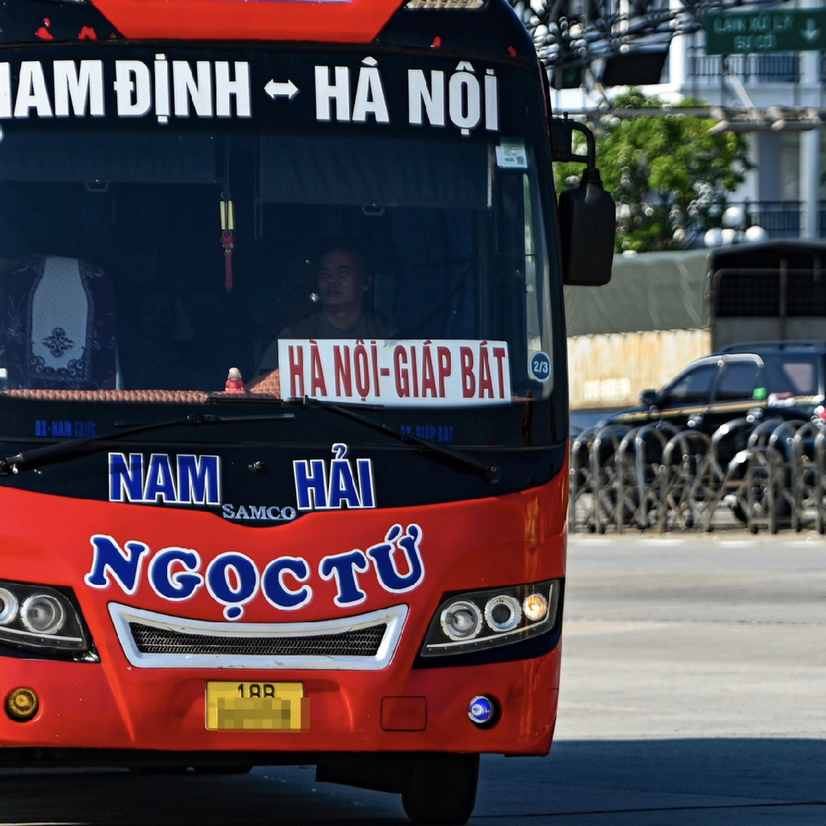 Cảnh sát giao thông toàn quốc tổng kiểm soát xe kinh doanh vận tải trong 1 tháng